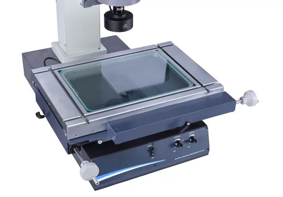 OEM ম্যানুয়াল ভিডিও মেজারিং সিস্টেম 0.7X-4.5X অটো জুম লেন্স ম্যাগনিফিকেশন